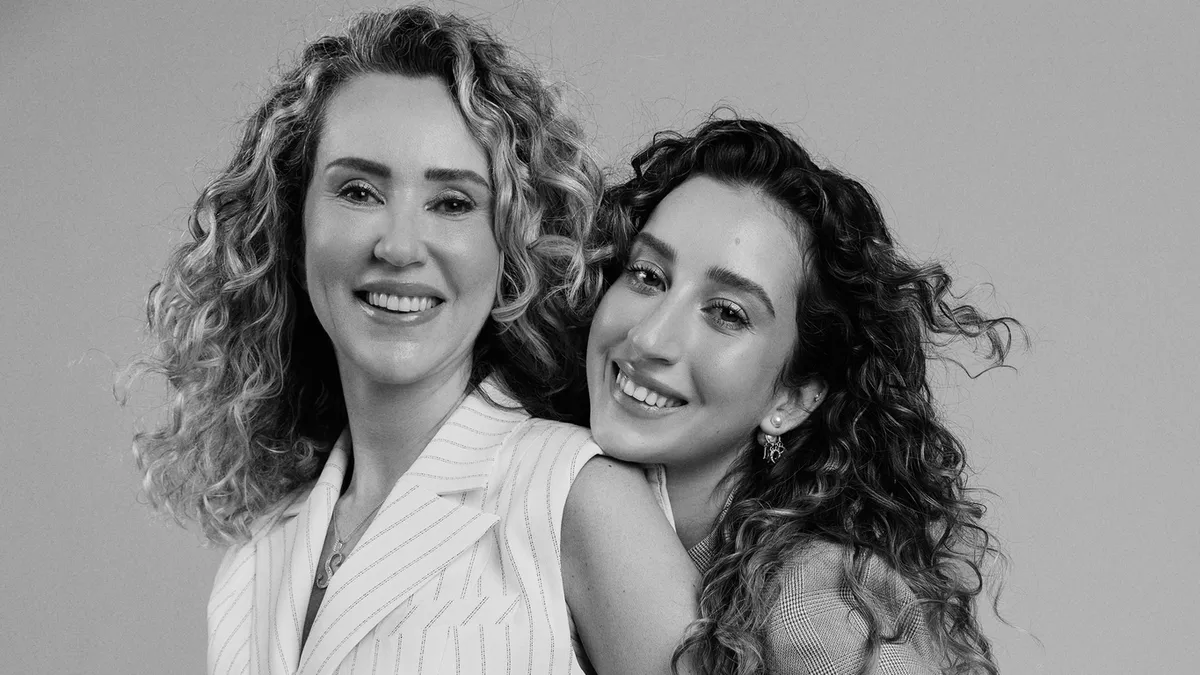 Moda ve Duygu Buluşması: Anneler Günü’nde Nesiller Arası Bağın İzleri