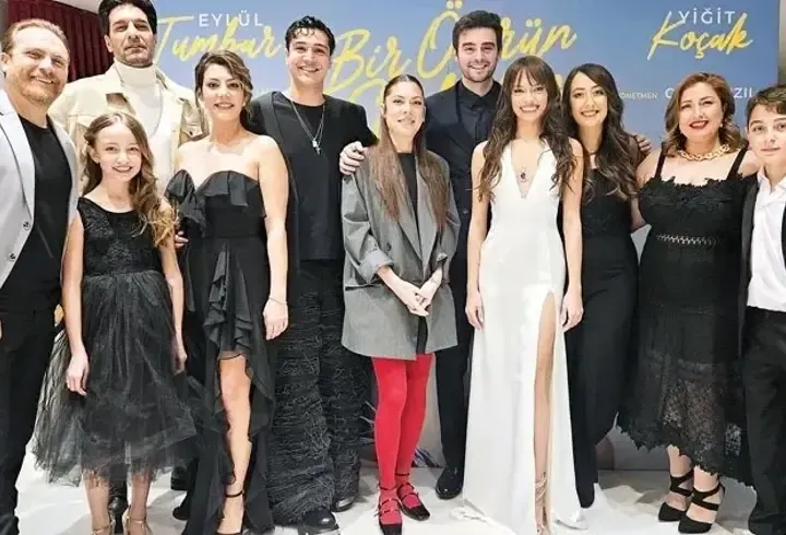 Bir Ömrün Sonbaharı Filmi: Duygusal Yolculuğun Derinlikleri